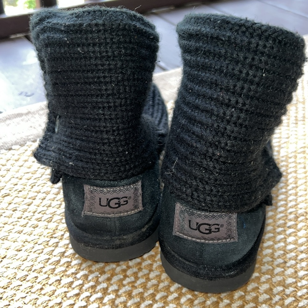 Ugg girls boots  size 5